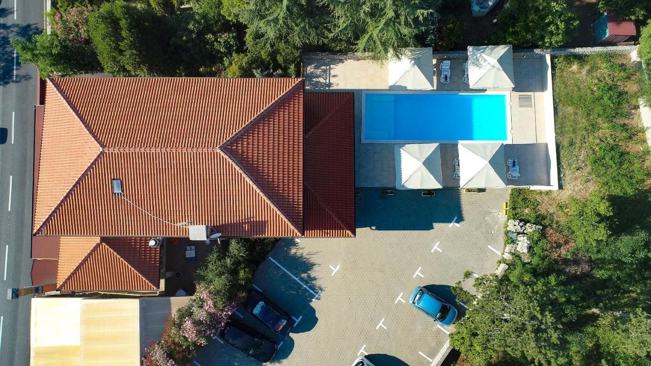 Pension Riviera-Silo Šilo Exterior foto
